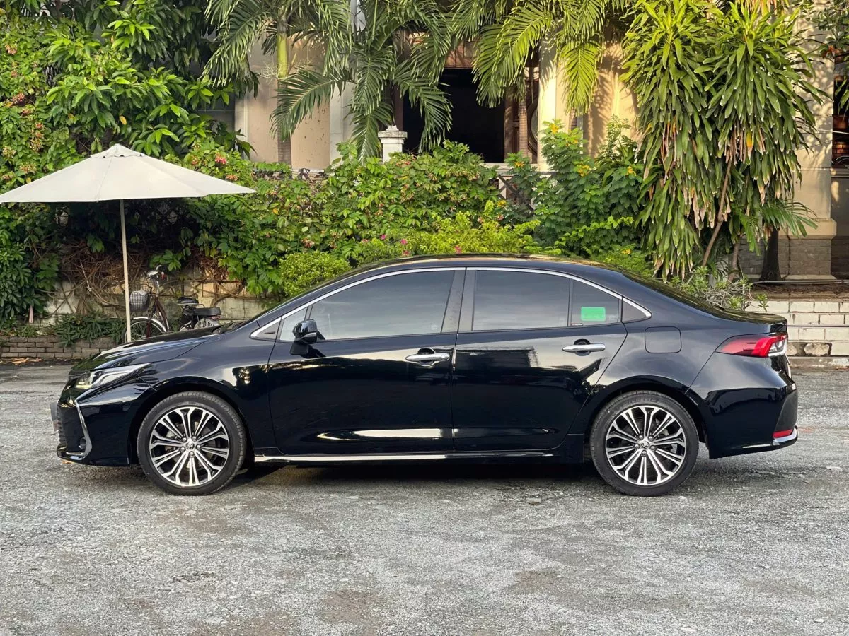 Toyota Corolla Altis 1.8V 2022
