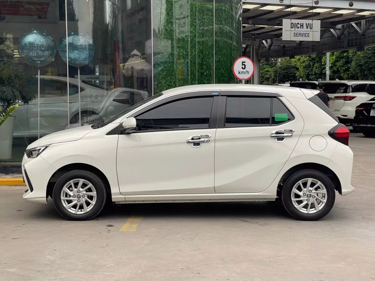 Toyota Wigo 1.2At 2023 4 Toyota Wigo 1.2At 2023