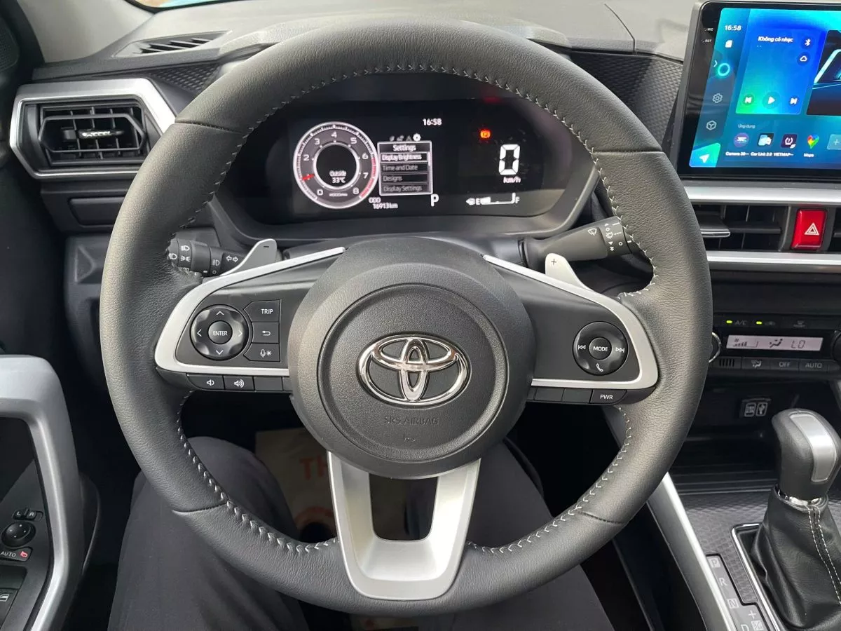 Toyota Raize 1.0 Turbo 8 Toyota Raize 1.0 Turbo