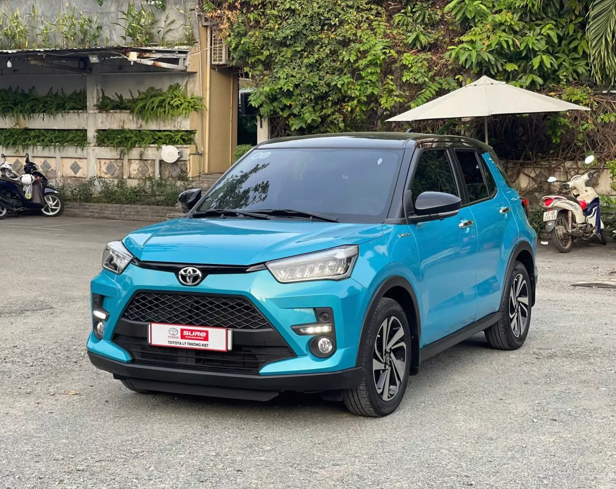 Toyota Raize 1.0 Turbo 3 Toyota Raize 1.0 Turbo