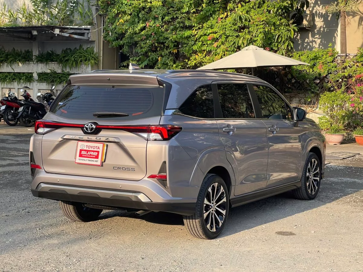 Toyota Veloz Cross Top 2025 5 Toyota Veloz Cross Top 2025