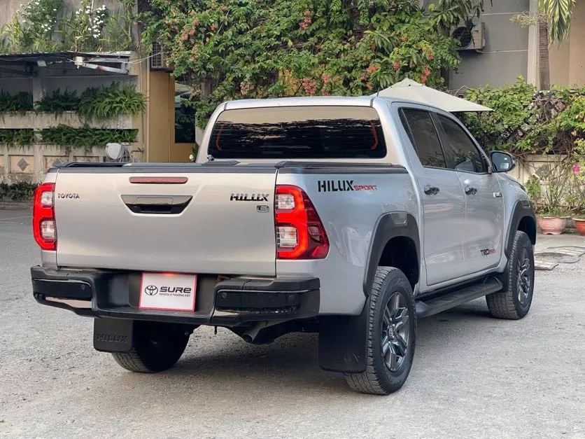 Toyota Hilux 2.4L At 2024 5 Toyota Hilux 2.4L At 2024