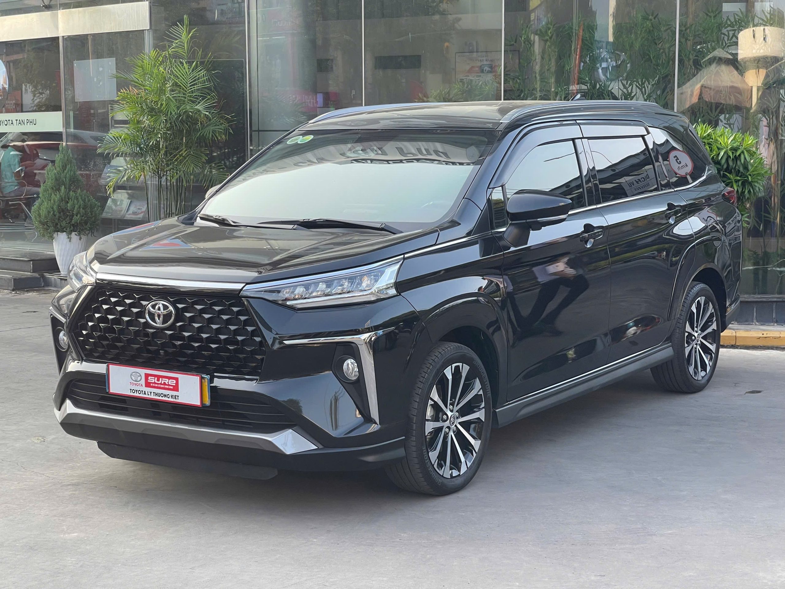 Toyota Veloz Cross Top 2025 3 Toyota Veloz Cross Top 2025