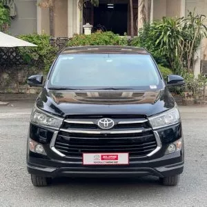 TOYOTA INNOVA VENTURER 2019