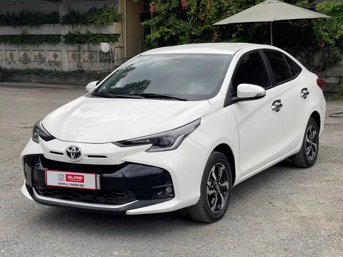 Toyota Vios 1.5E Cvt 2024 9 Toyota Vios 1.5E Cvt 2024