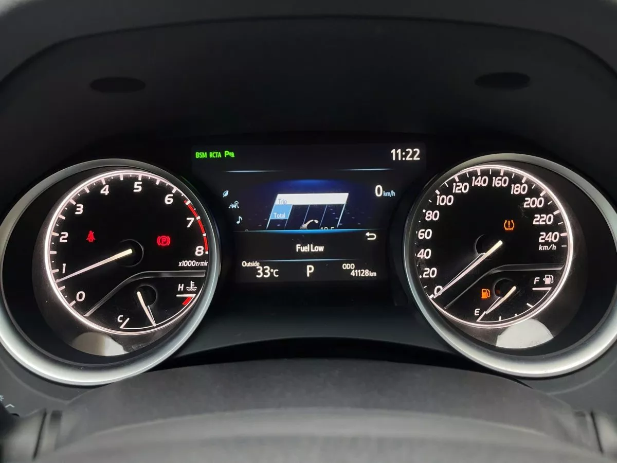 Toyota Camry 2.5Q 2020 10 Toyota Camry 2.5Q 2020