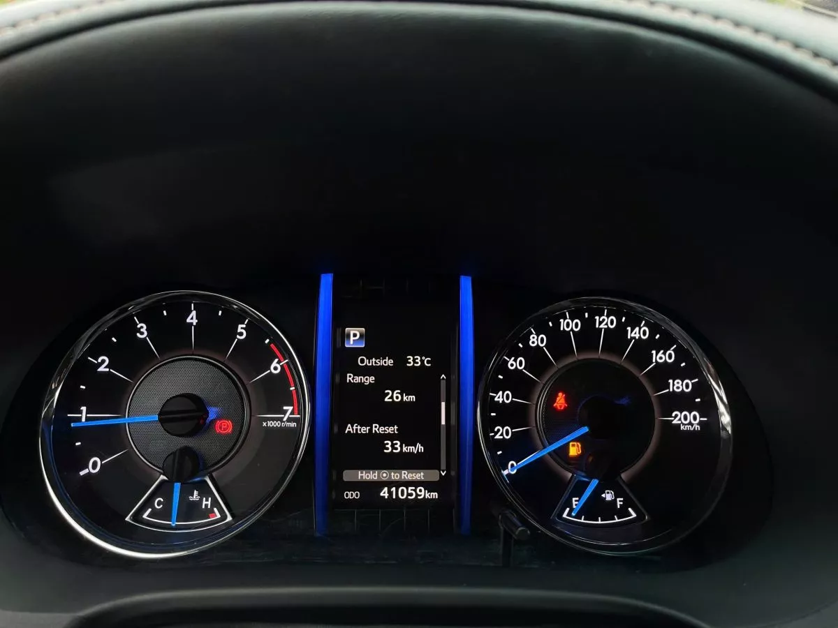 Toyota Fortuner 2.7At 2019 10 Toyota Fortuner 2.7At 2019