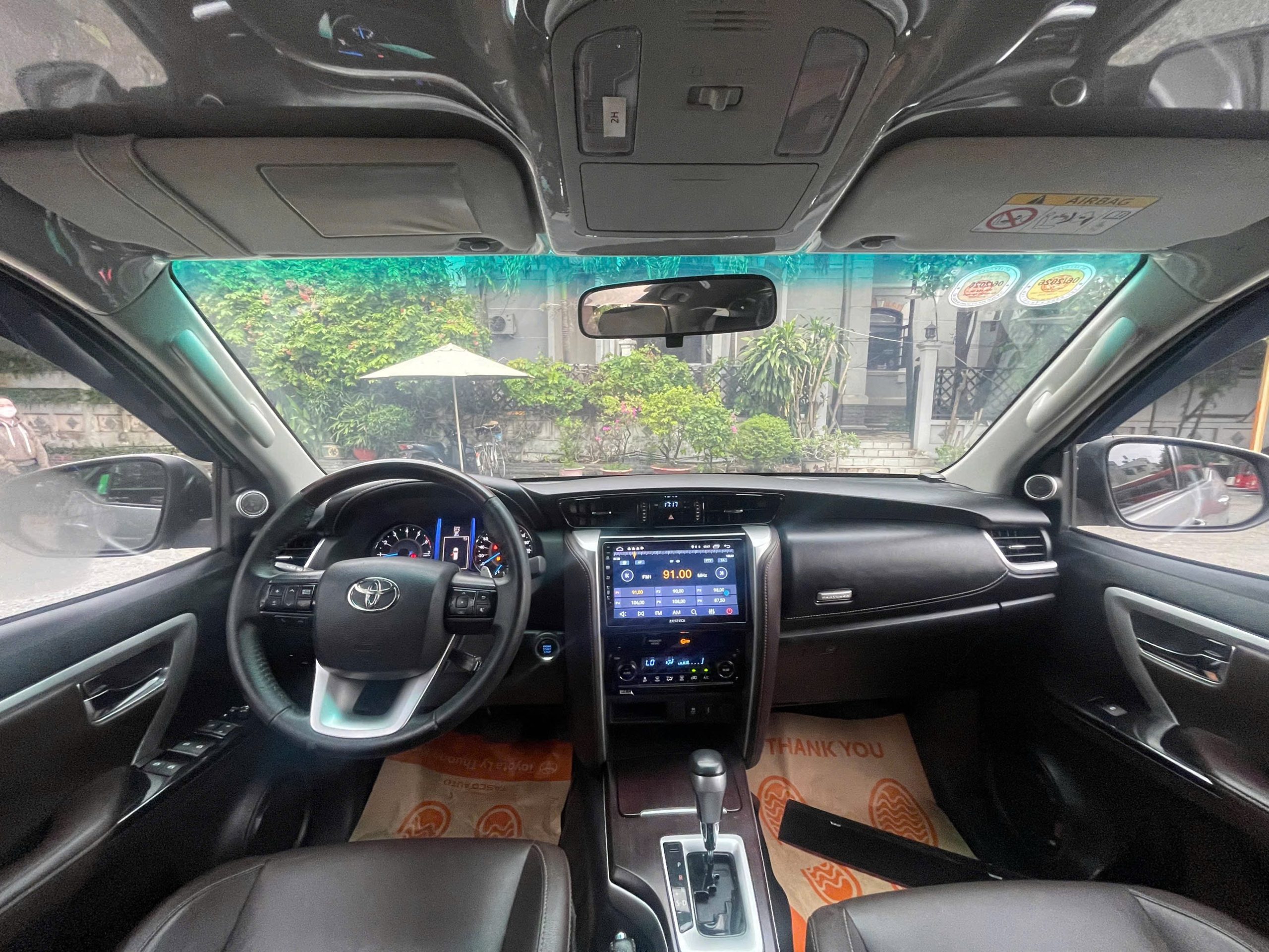 Toyota Fortuner 2.7At 2017 9 Toyota Fortuner 2.7At 2017