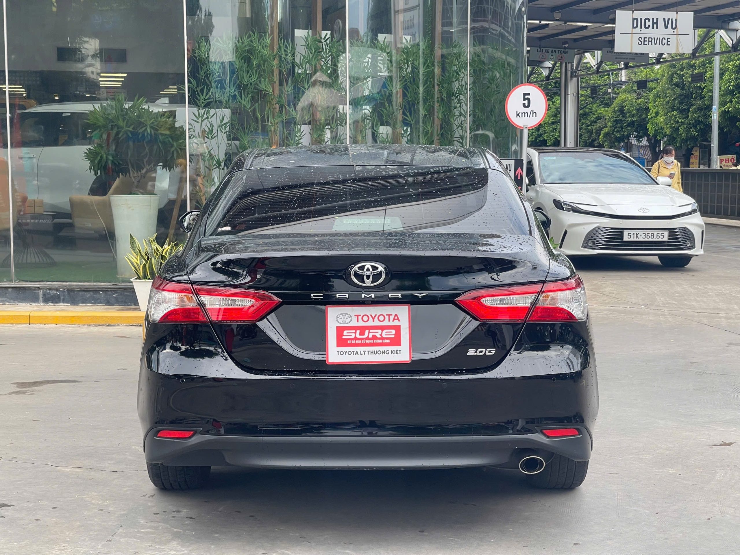 Toyota Camry 2.0G 2019 6 Toyota Camry 2.0G 2019