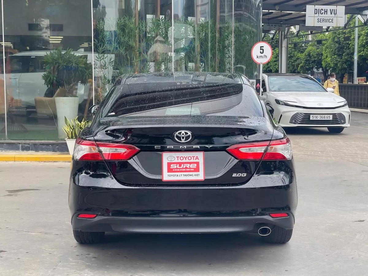 Toyota Camry 2.0G 2019 6 Toyota Camry 2.0G 2019