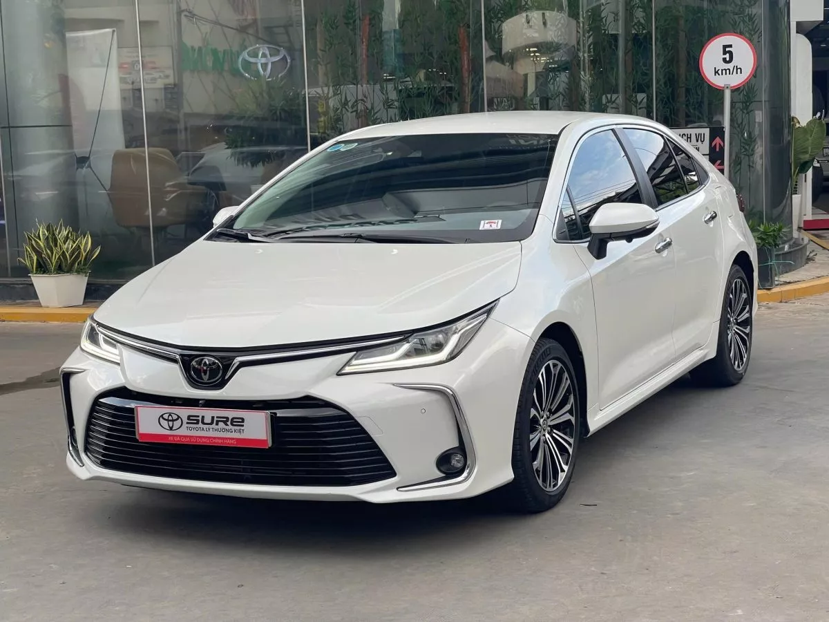 Toyota Corolla Altis 1.8V 2023 3 Toyota Corolla Altis 1.8V 2023