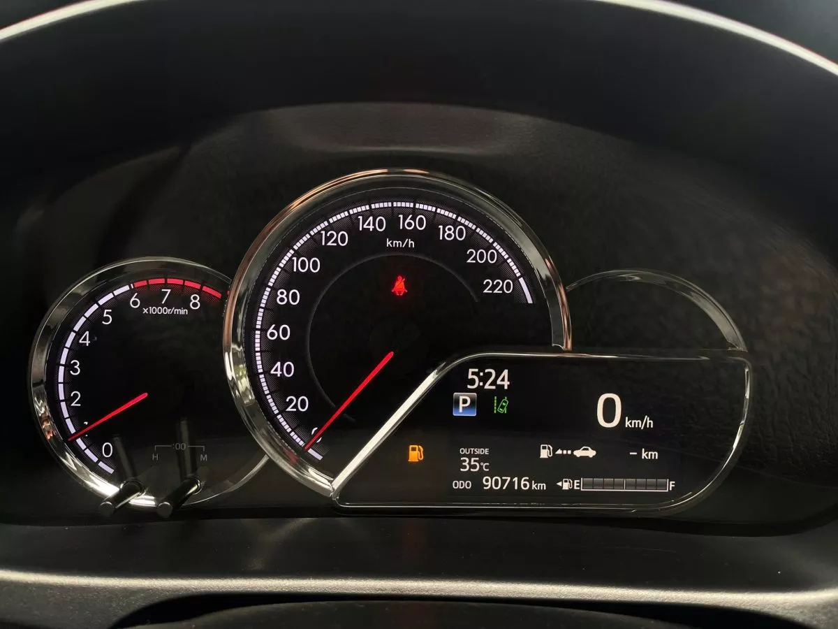Toyota Vios 1.5G 2024 10 Toyota Vios 1.5G 2024