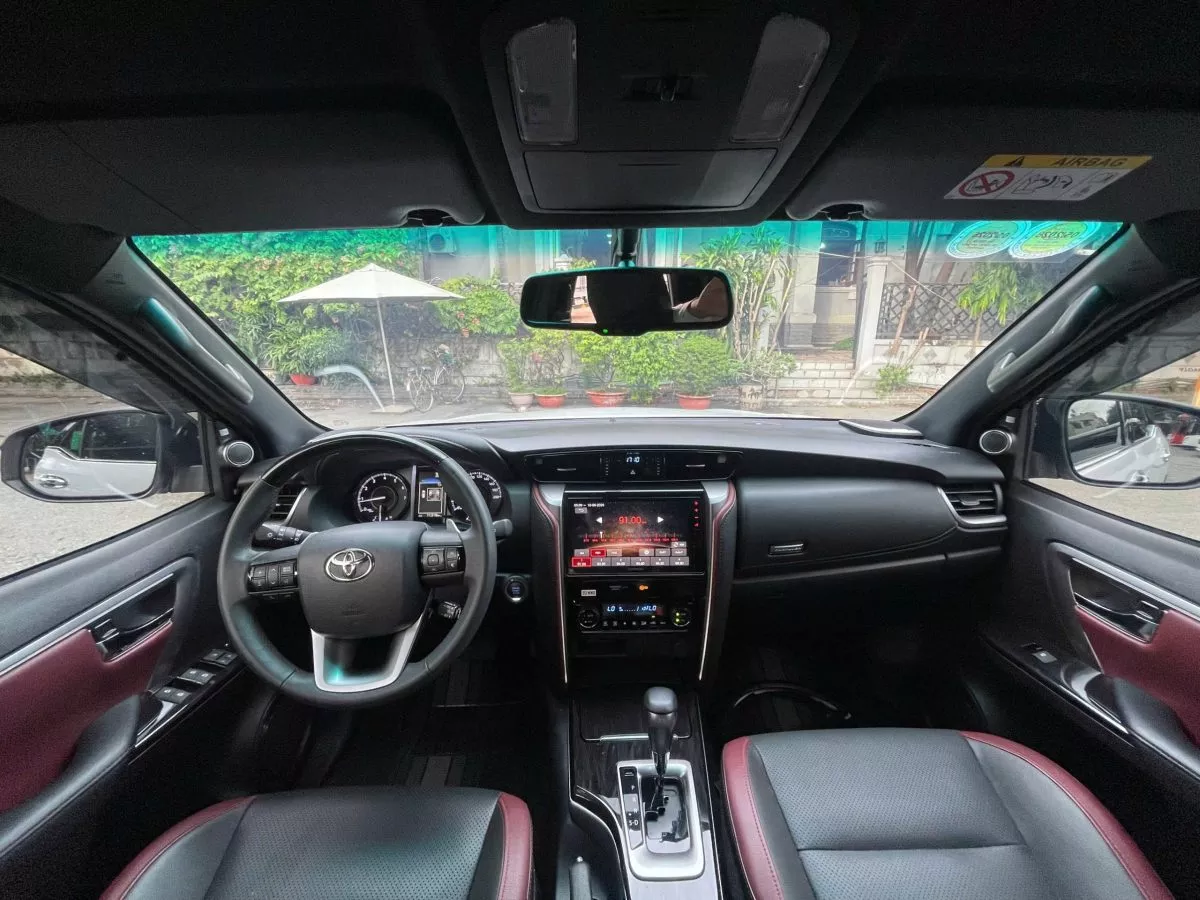 Toyota Fortuner 2.7 At 2024 9 Toyota Fortuner 2.7 At 2024