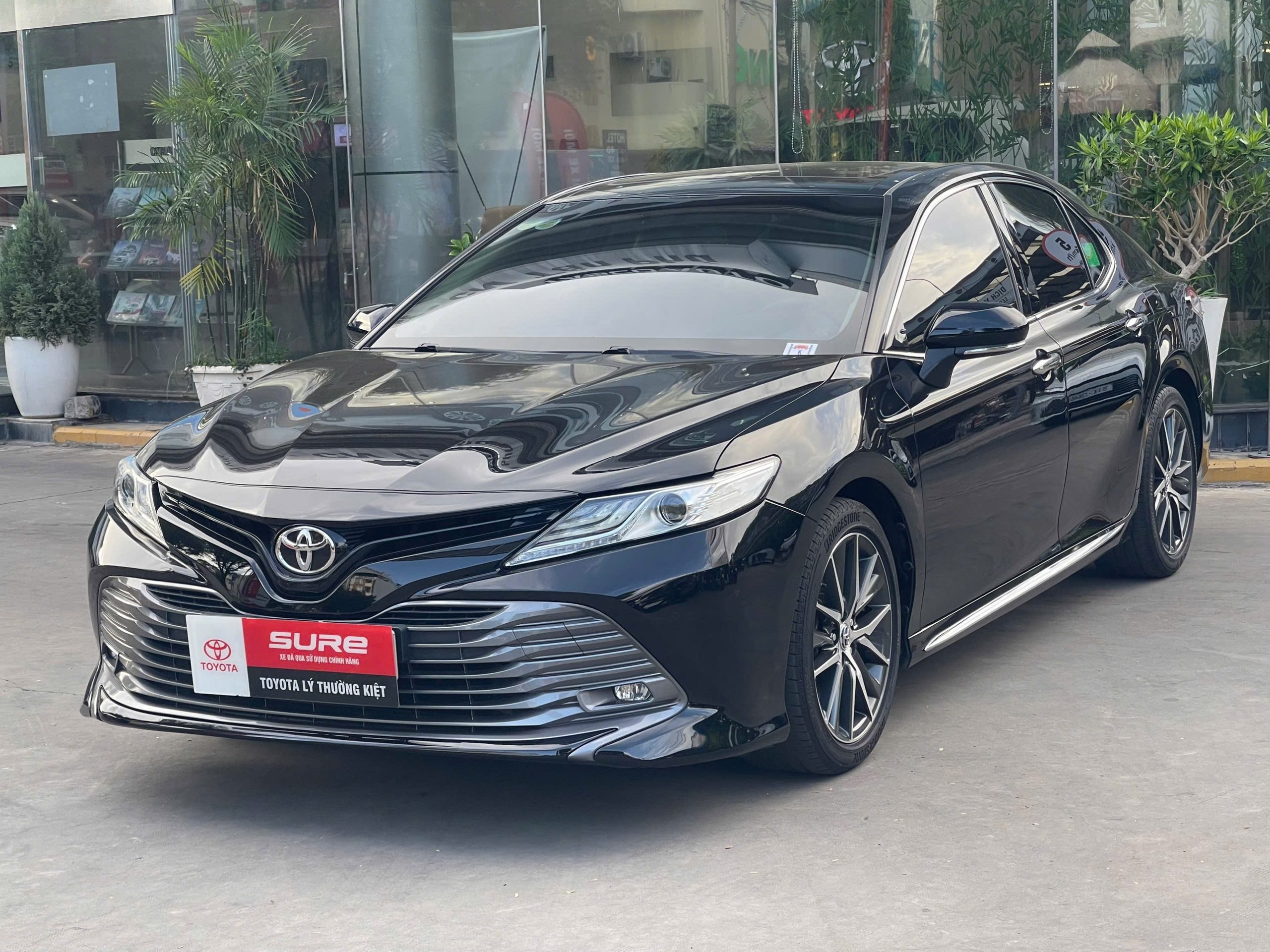 Toyota Camry 2.5Q 2020 3 Toyota Camry 2.5Q 2020