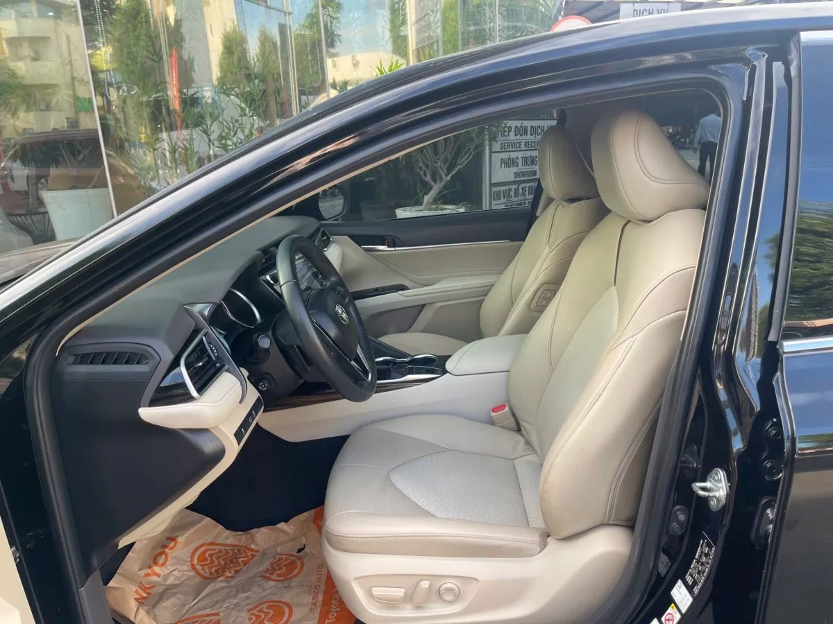 Toyota Camry 2.5Q 2020 8 Toyota Camry 2.5Q 2020