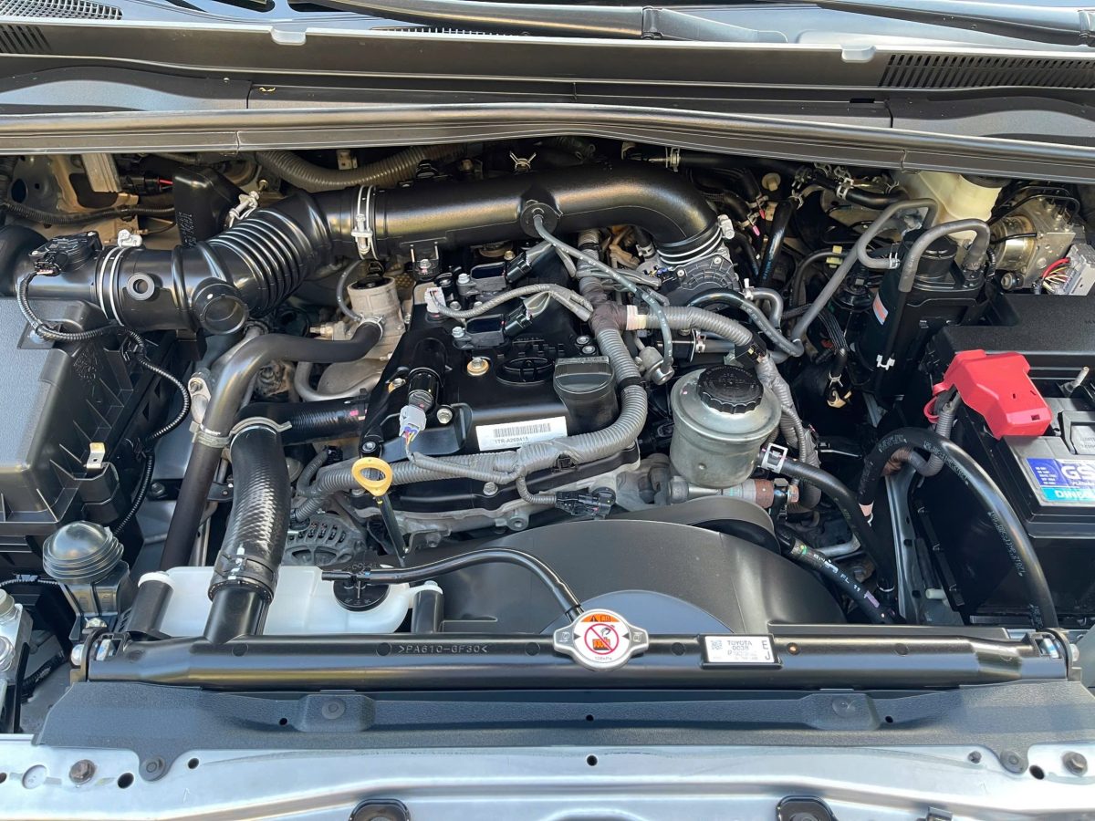 Toyota Innova 2.0E 2017 6 Toyota Innova 2.0E 2017