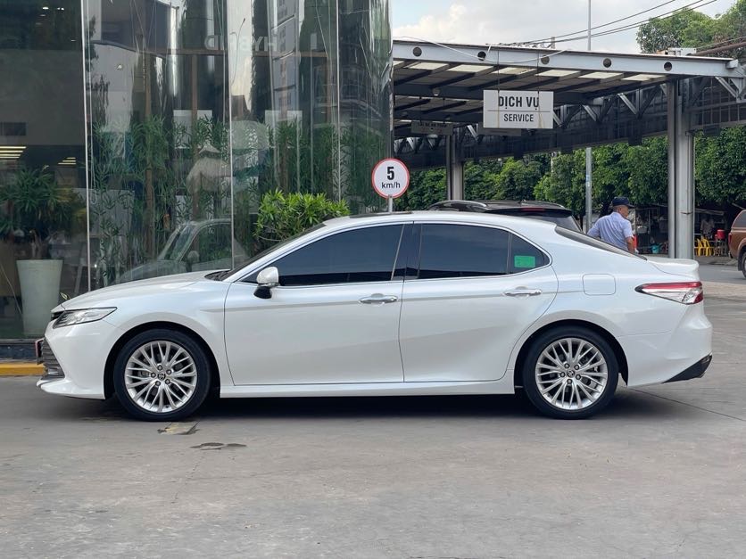 Toyota Camry 2.5Q 2021 4 Toyota Camry 2.5Q 2021