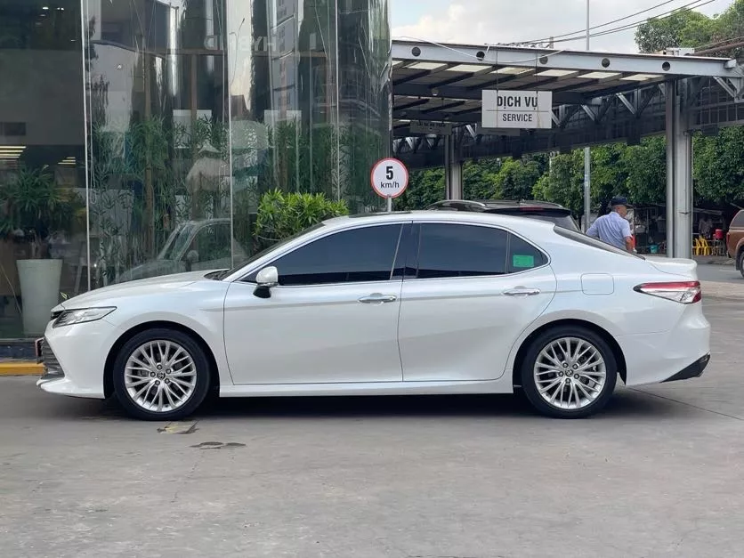 Toyota Camry 2.5Q 2021 4 Toyota Camry 2.5Q 2021