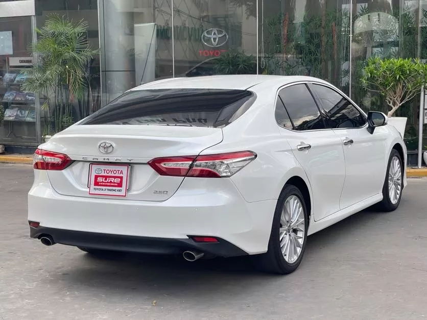 Toyota Camry 2.5Q 2021 5 Toyota Camry 2.5Q 2021