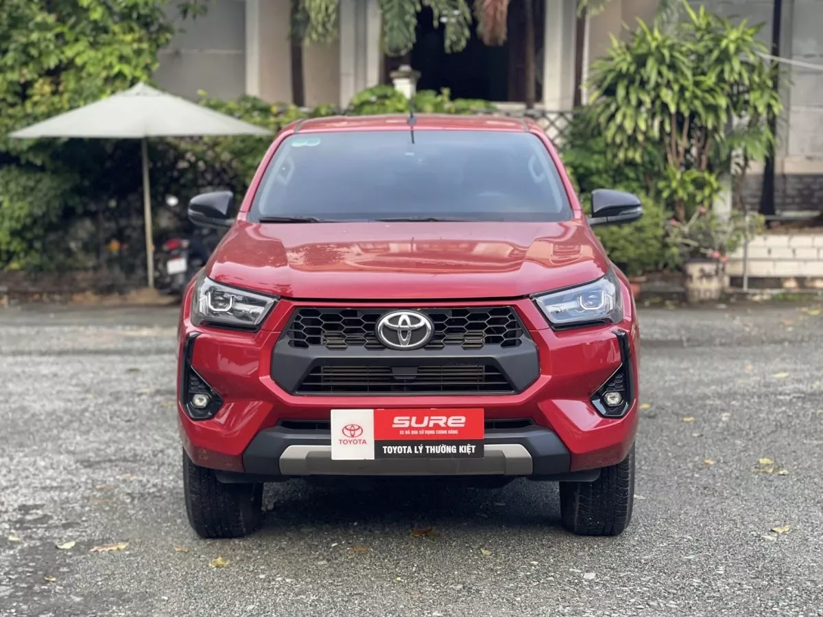 Toyota Hilux 2.4At 2025 2 Toyota Hilux 2.4At 2025