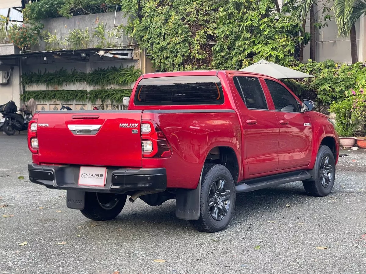 Toyota Hilux 2.4At 2025 10 Toyota Hilux 2.4At 2025