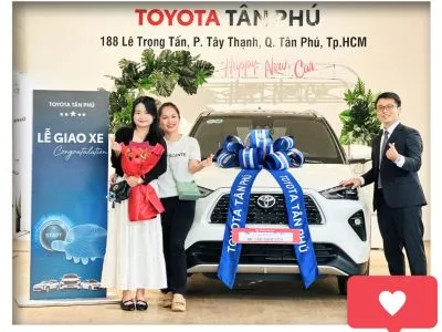 Giao Xe Toyota Tân Phú 10