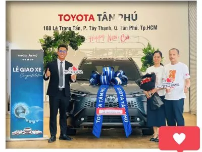 Giao Xe Toyota Tân Phú