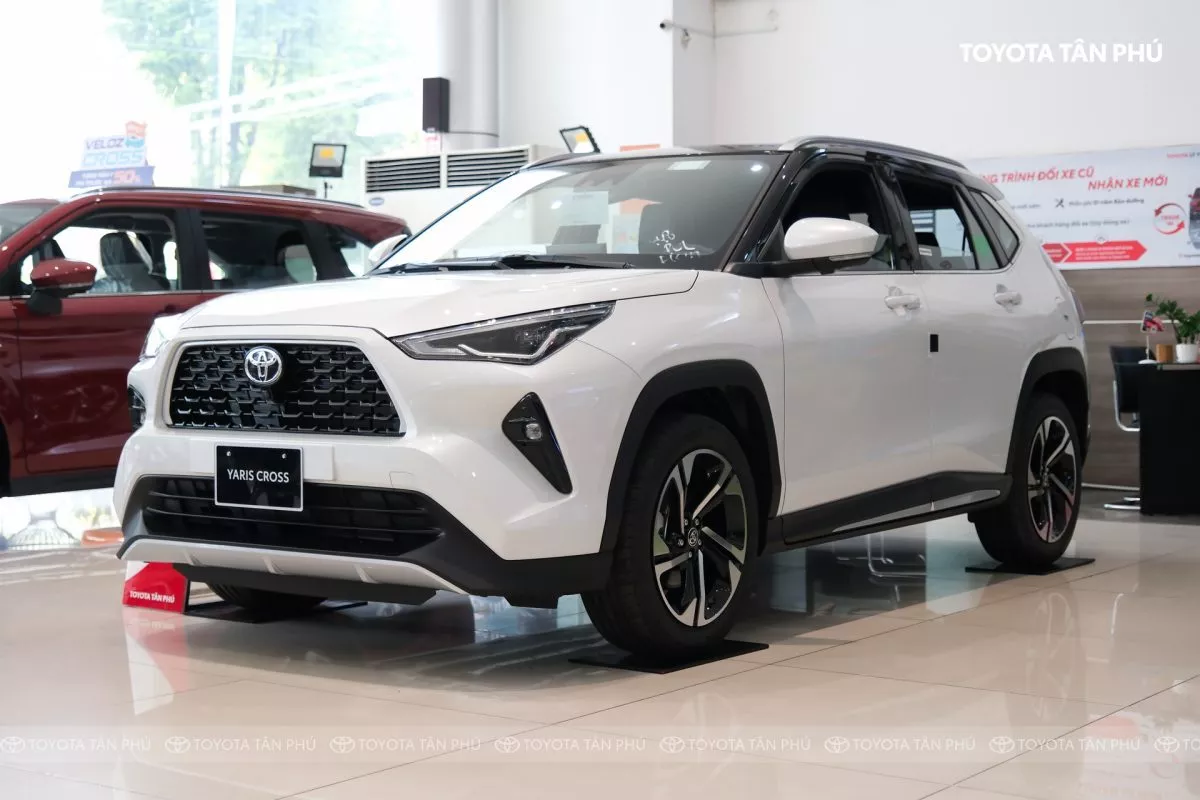 Toyota Yaris Cross 2024 - Ngoại Thất - Đầu Xe Toyota Yaris