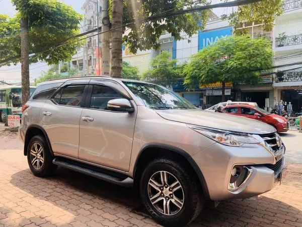 Toyota Fortuner 2.7At 2017, 1 Cầu - Xe Qua Sử Dụng