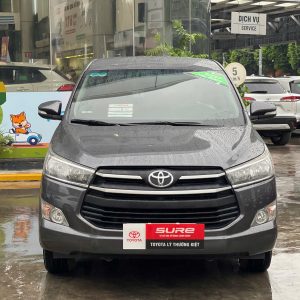 TOYOTA INNOVA 2.0E 2017