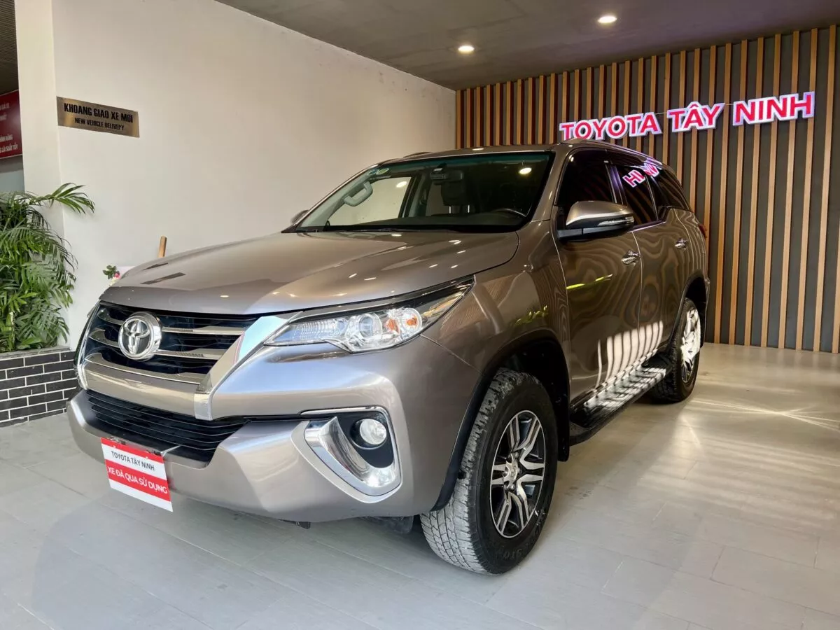 Toyota Fortuner 2.7At - 2019