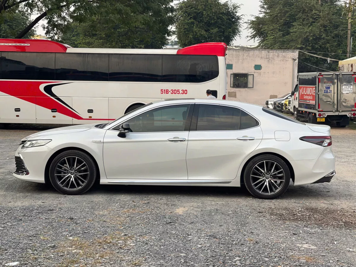 Toyota Camry 2.5 Hev 2021